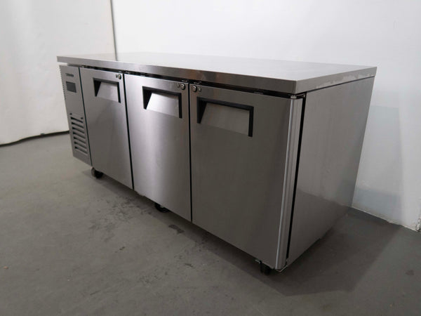 Skipio SURF18-3 Undercounter Fridge & Freezer