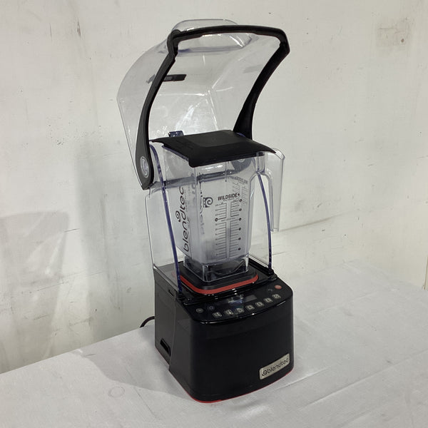 Blendtec Stealth 885 Blender + 2 Jugs
