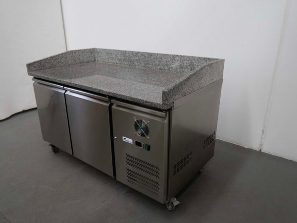 FED XPZ2600TN Saladette Fridge