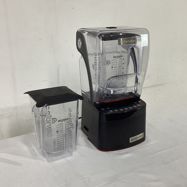Blendtec Stealth 885 Blender + 2 Jugs