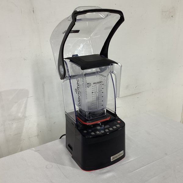 Blendtec Stealth 885 Blender + 2 Jugs