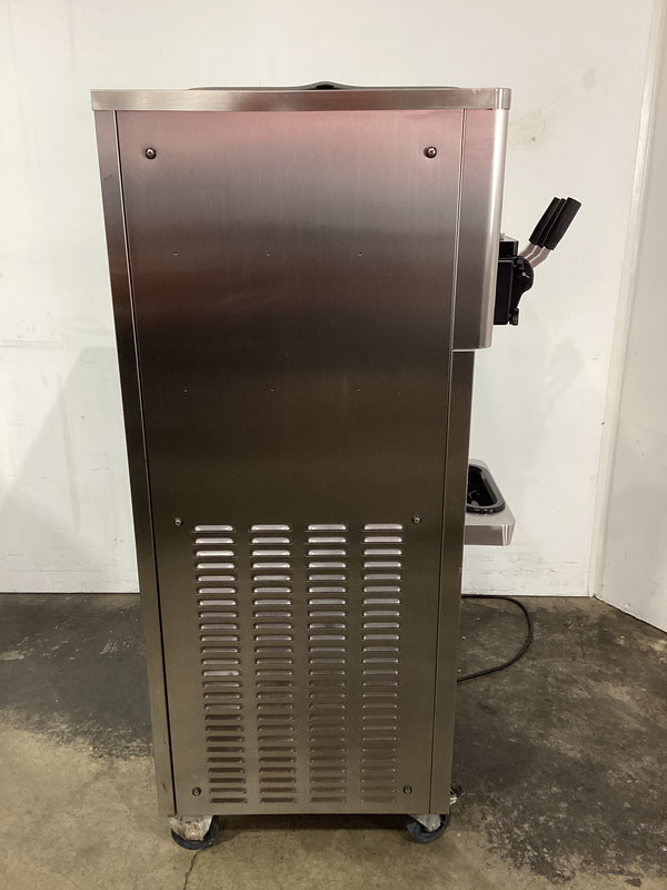 Gelmatic Matic 500GR Ice Cream Machine