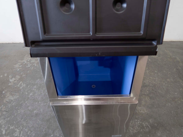 Hoshizaki KMD-201AB Ice Machine with Ice Storage Bin