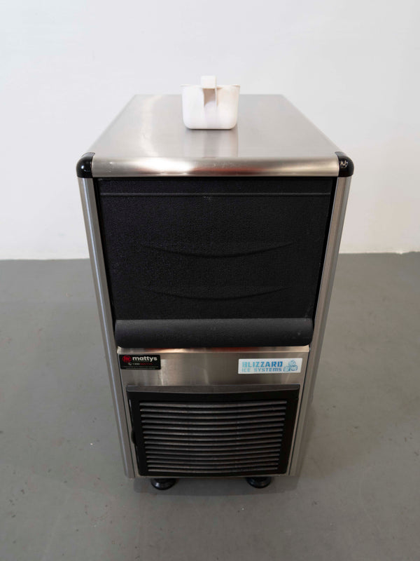 Blizzard SN-25C Under Bench Ice Maker