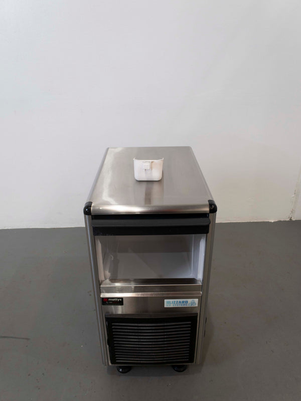 Blizzard SN-25C Under Bench Ice Maker
