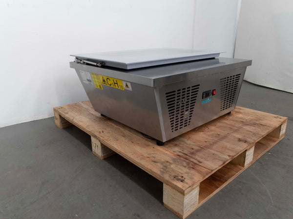 Polar GK068-A-02 Ice Cream Scoop Freezer