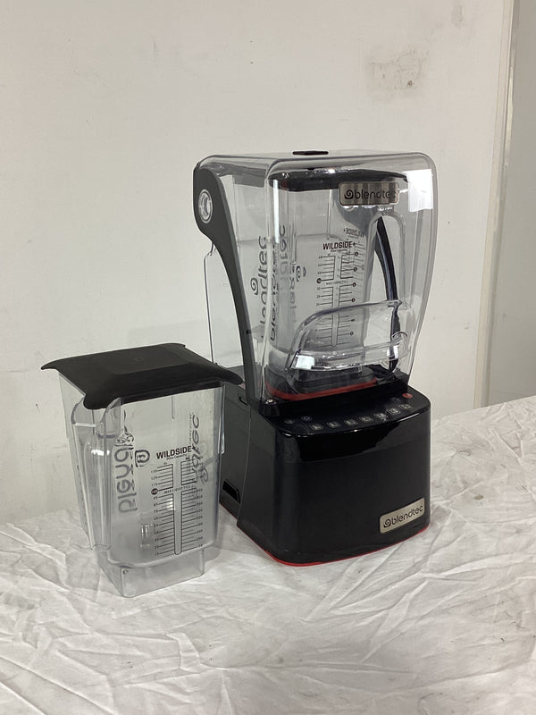Blendtec Stealth 885 Blender