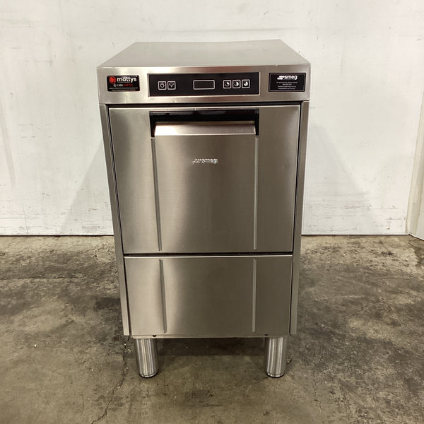 Smeg UGA415M Underbench Glasswasher