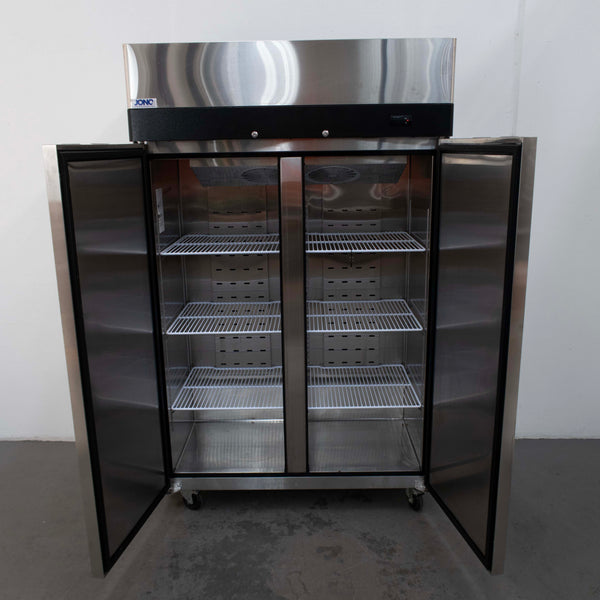 Jono JUMD1000S Upright Fridge