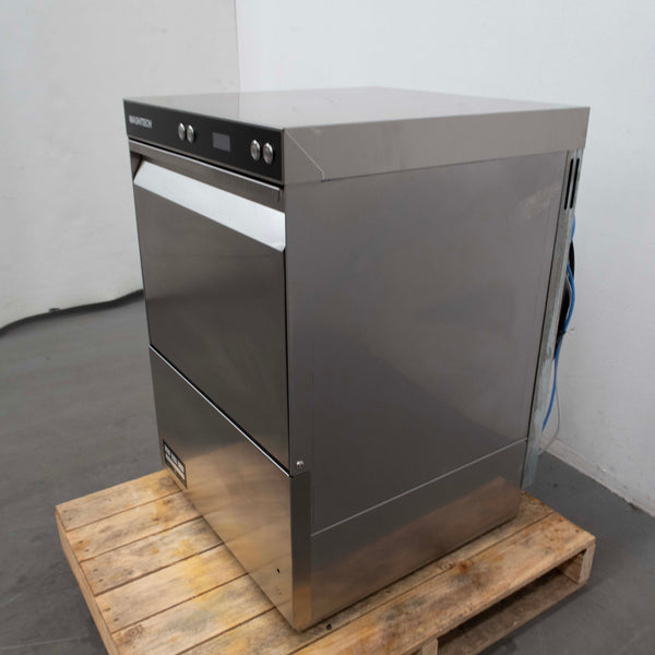 Washtech XU Undercounter Dishwasher
