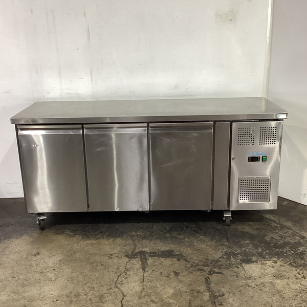 Polar G378-A-03 Undercounter Fridge
