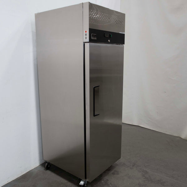 AG Equipment GNX600TN Upright Fridge