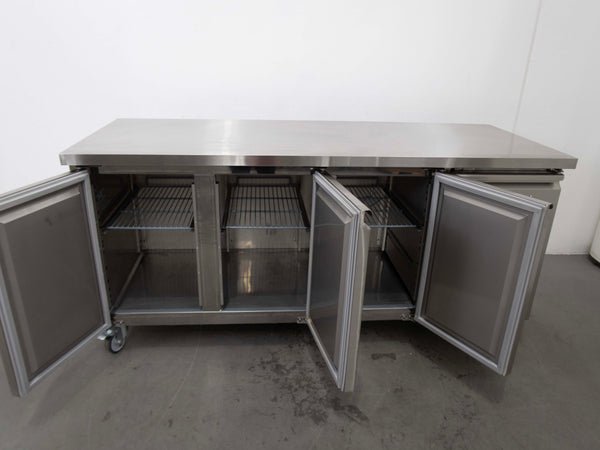 FED XUB7F18S3V Bench Freezer