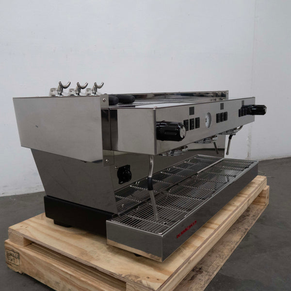 La Marzocco Linea Classic 3 Group Coffee Machine