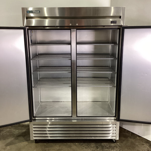True Refrigeration T-49-HC-LD Upright Fridge