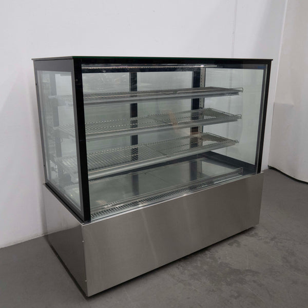 Bonvue SL850V Chilled Food Cake Display