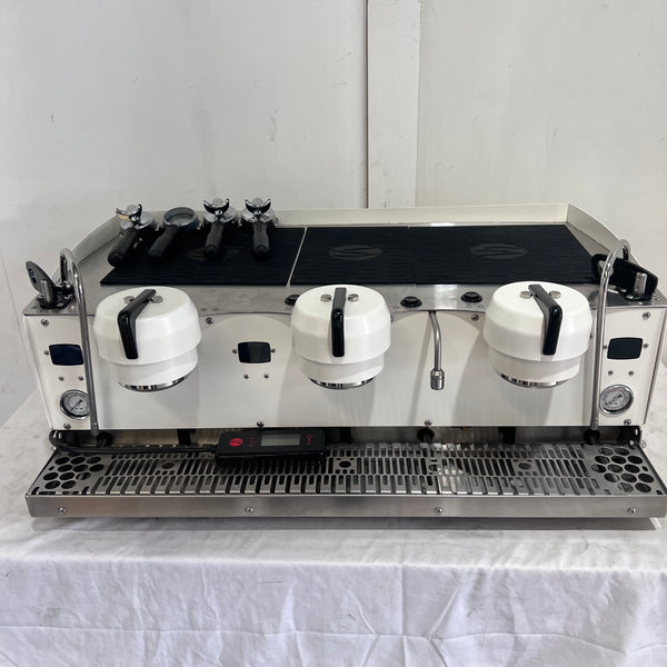 Synesso S300 3 Group Coffee Machine