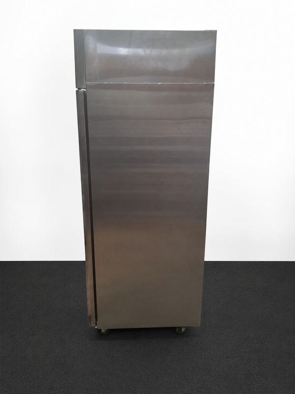 Atosa MBF8002GR Upright Freezer