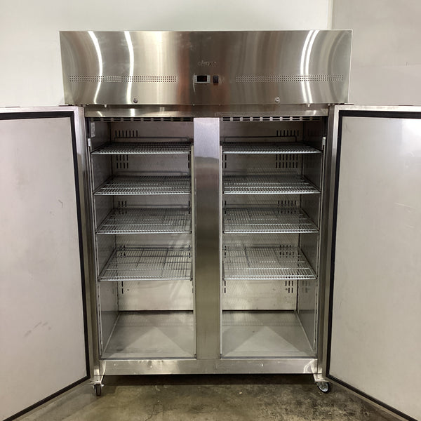 Airex AXF-URGN-2D1 Upright Freezer