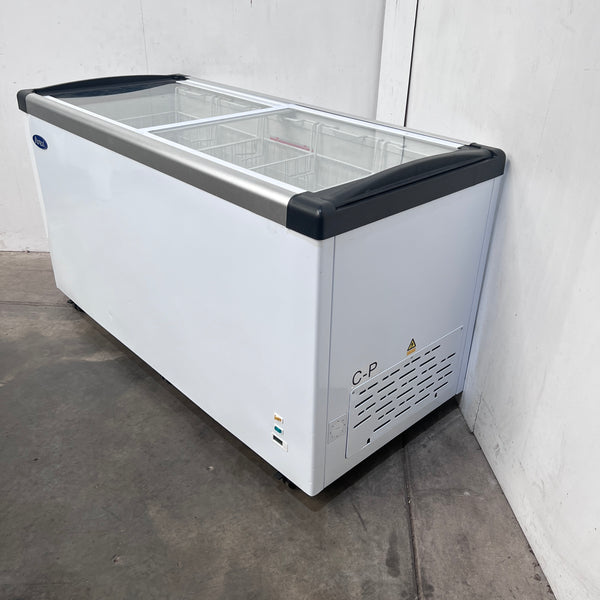 Atosa SD-520P Flat Glass Top Chest Freezer
