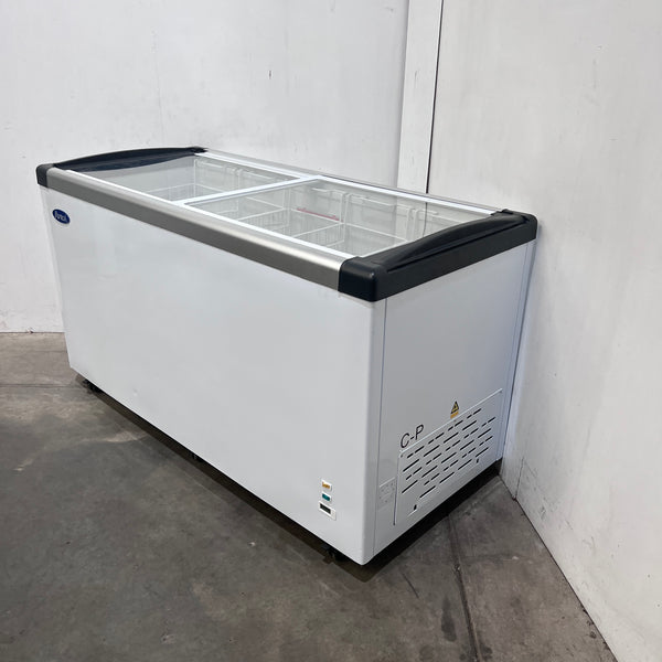 Atosa SD-520P Flat Glass Top Chest Freezer