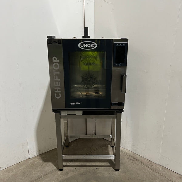 Unox XEVC-0711-GPRM Combi Oven