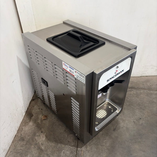 Spaceman 6218 Soft Serve Machine