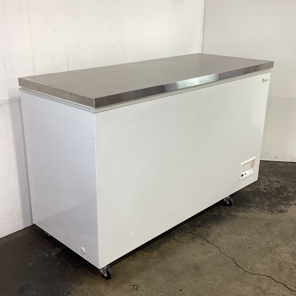 Federal BD598F Chest Freezer