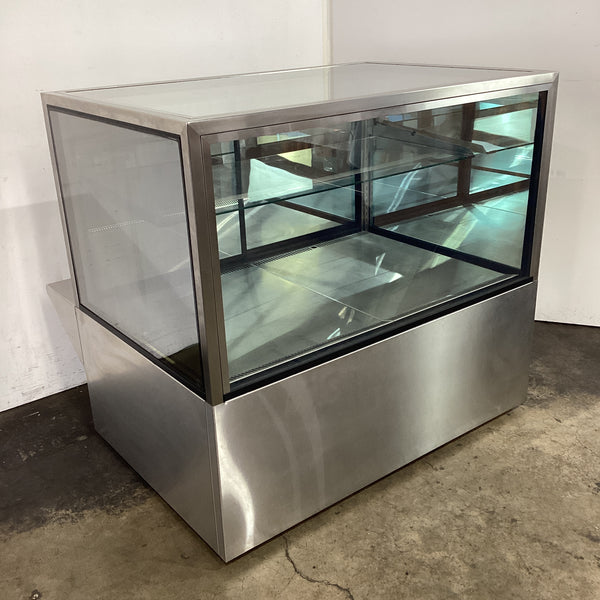 Festive RC12 Cold Food Display