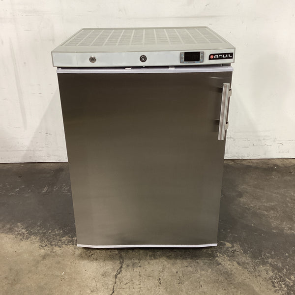 Anvil FBF2203 Underbench Freezer