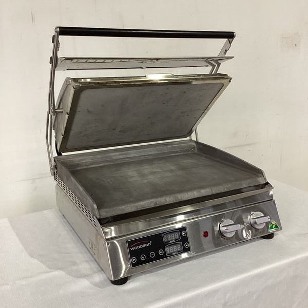 Woodson W.CG8 Contact Grill
