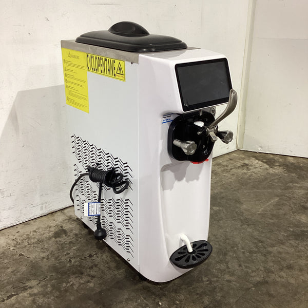 Mama Mia ST16RELW Ice Cream Machine