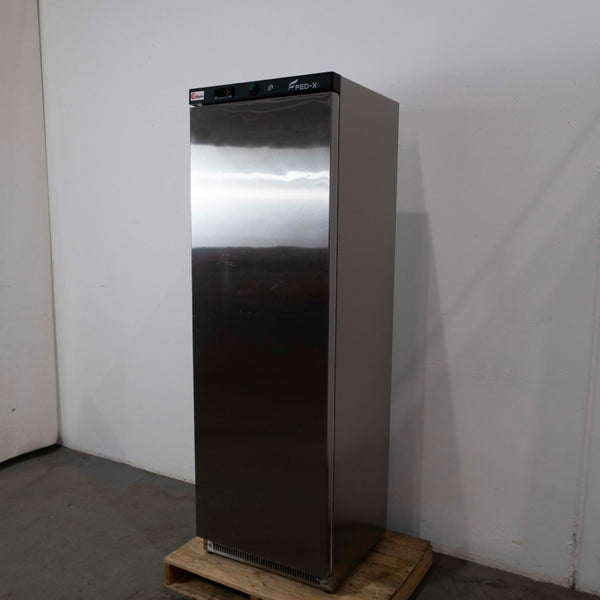 FED-X XR400SS Upright Fridge