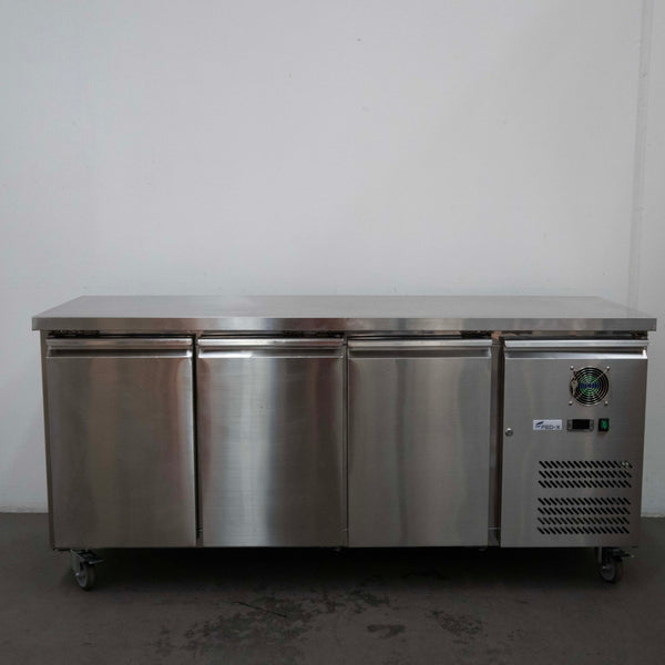 FED-X XUB6C18S3V Bench Fridge