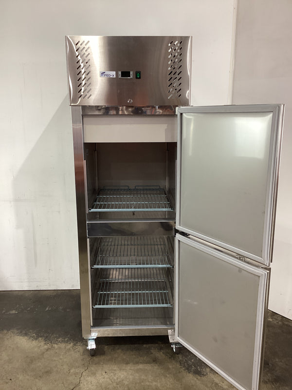 FED-X XURC600S1V Upright Fridge