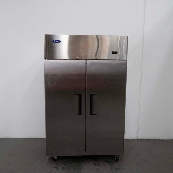 Atosa YBF9219 Upright Freezer