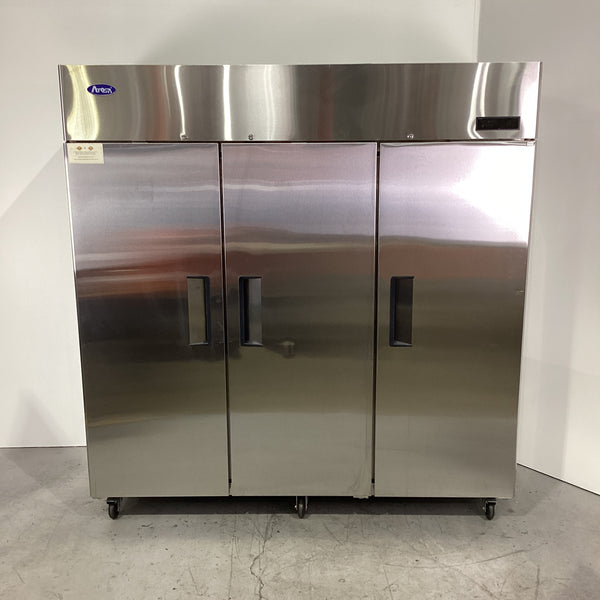 Atosa MBF8006GR Upright Fridge