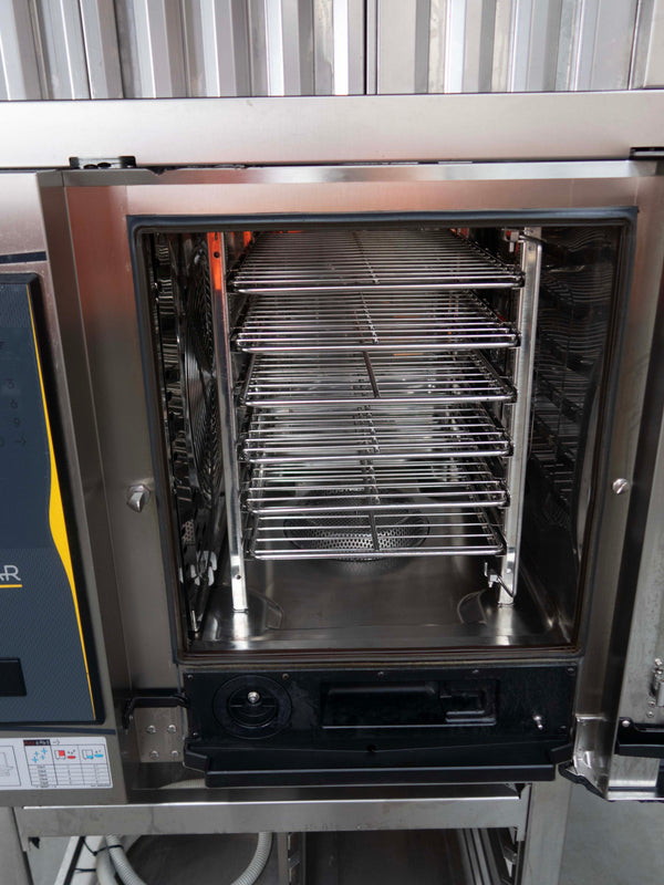 Zanussi ZCOE61B2SO 6 Tray Combi Oven with Stand + Exhaust Canopy