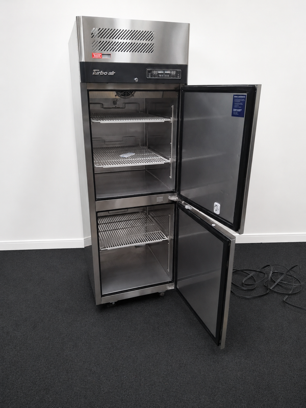 Turbo Air KRF25-2-N Upright Fridge Freezer Combo