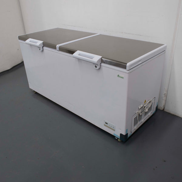 Thermaster SUF1000 Upright Freezer