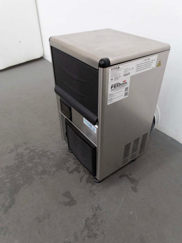 Blizzard SN-31A Ice Machine