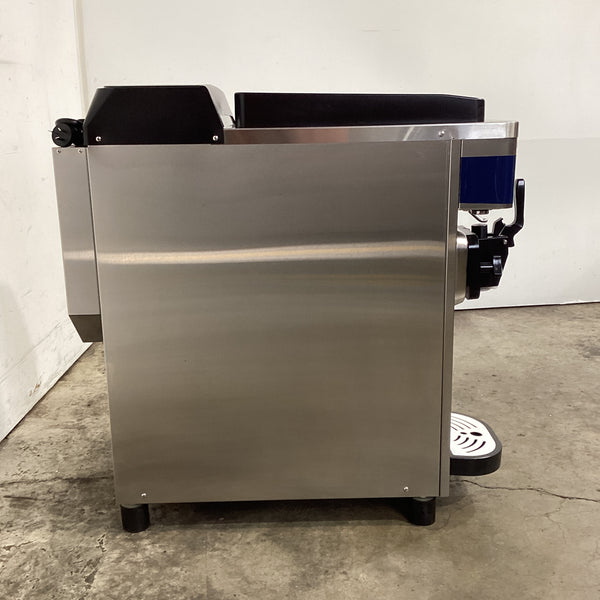 Jelumb ND9426 Ice Cream Machine