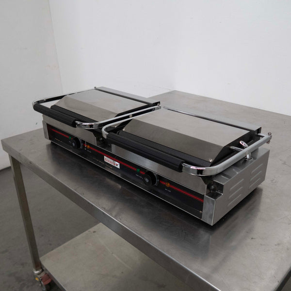 Benchstar GH-813EE Contact Grill