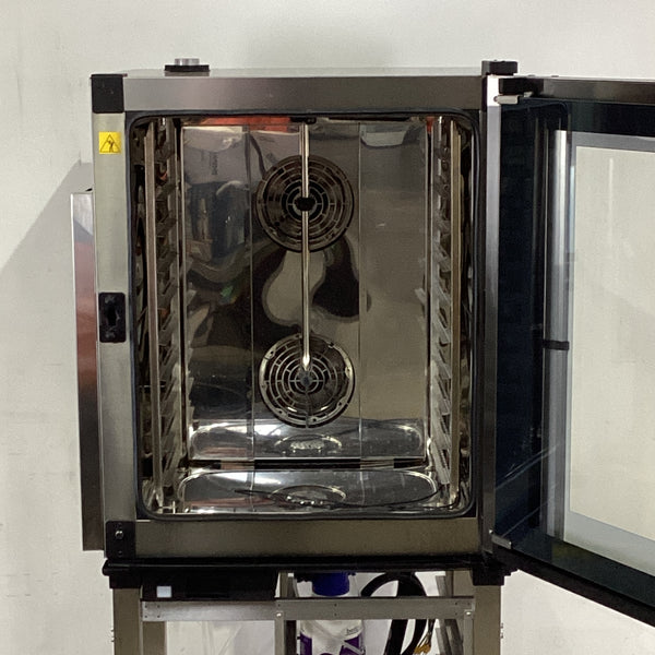 Unox XEVC-1011-E1LM Combi Oven + Stand