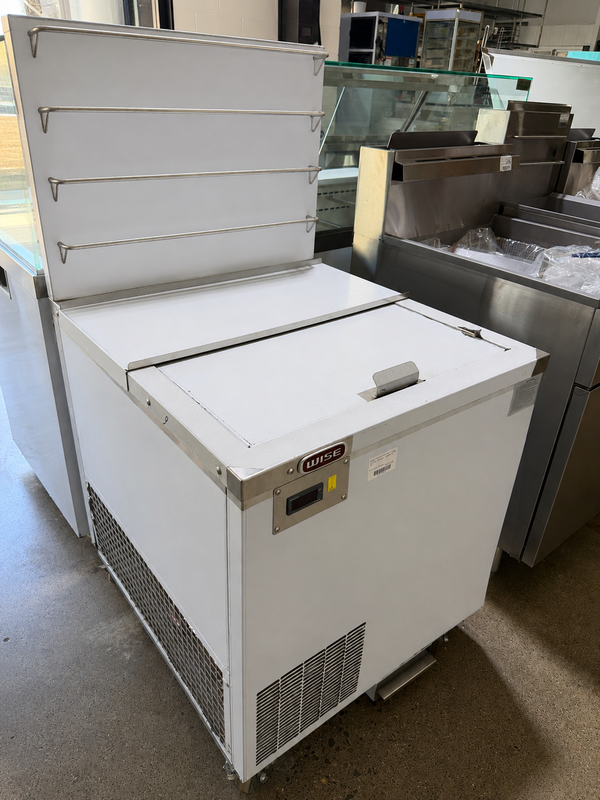 Wise AWRW-157-F1 French Fries Storage Refrigerator