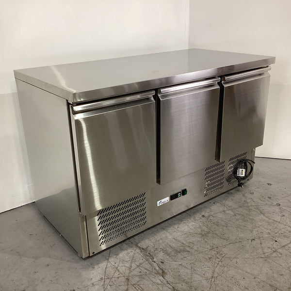 FED-X XGNS1300B Compact Workbench Fridge