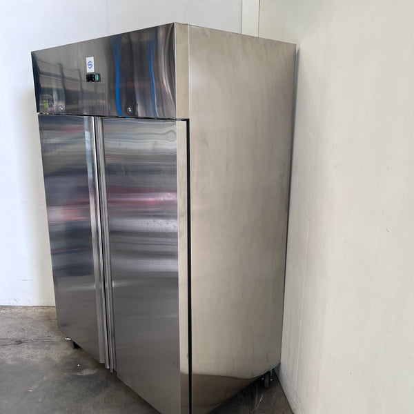 Norsk NSK-1200BT Upright Freezer