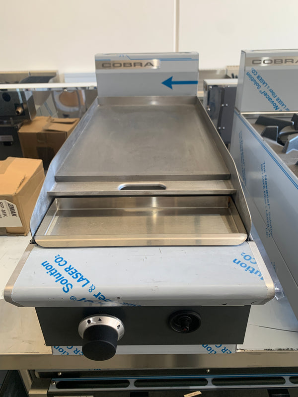 Cobra C3C-B Gas Griddle Cook Top - Benchtop model