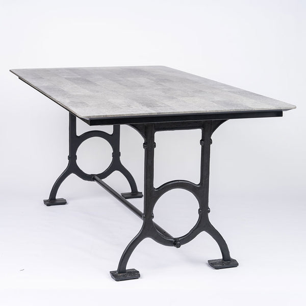York Steel Rectangle Dining Table with Supermatte Smart Top 160x90cm