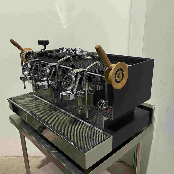 XLVI Steamhammer 3 Group Coffee Machine (3)